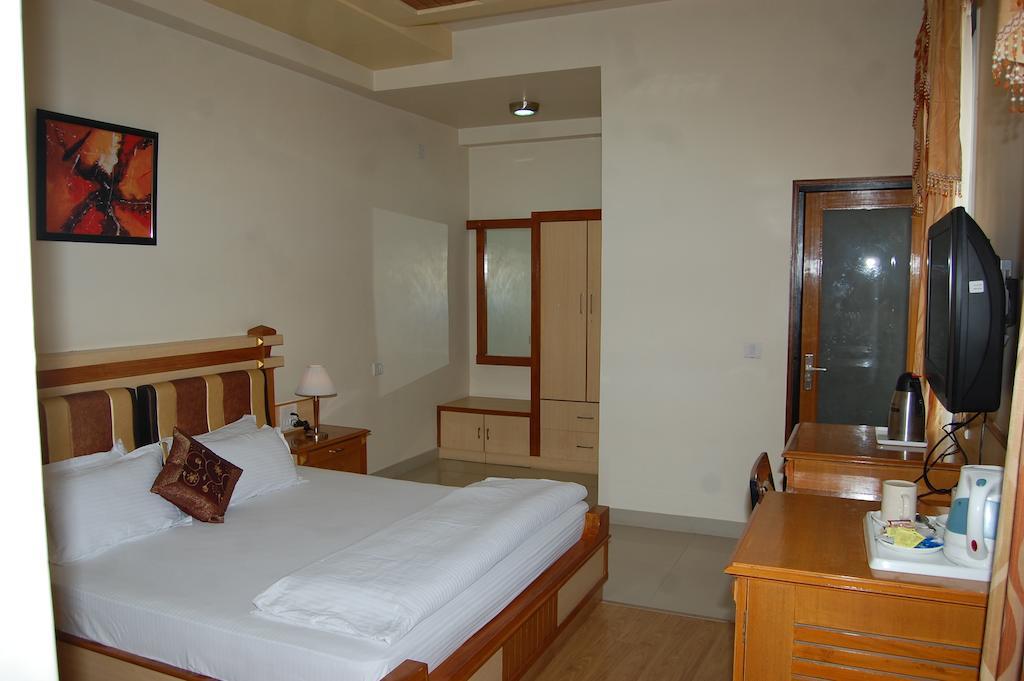 Metro Palace Hotel Bikaner Cameră foto